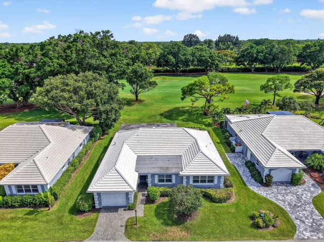 $999,000 | 4860 South Lake Drive, Boynton Beach, FL 33436