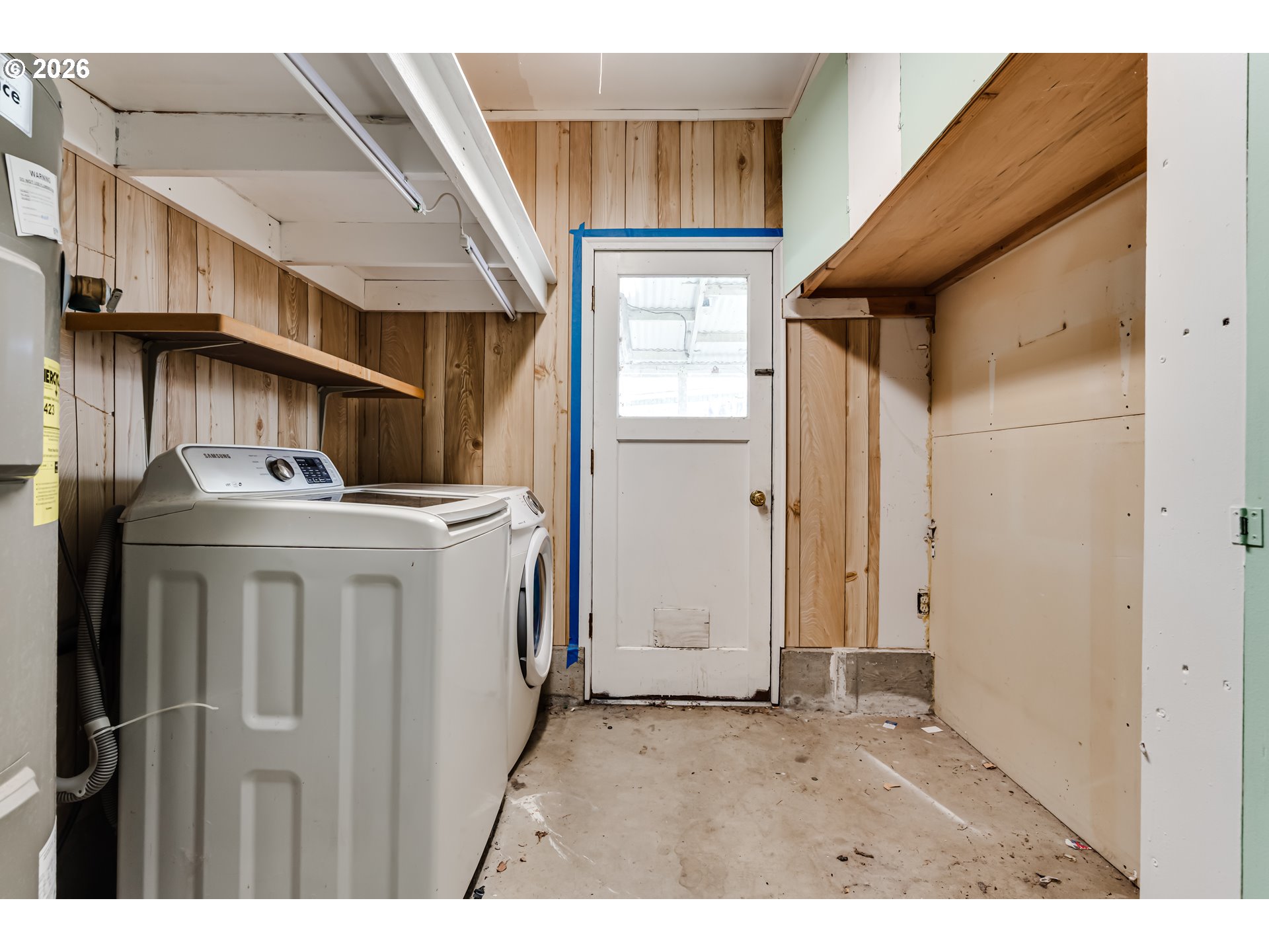 445 Southwest Juniper Street Junction City, OR 97448 - Photo 23 of 36 a utility room with dryer and washer