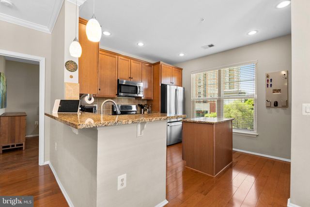 $536,000 | 11800 Old Georgetown Road, Unit 1417, Rockville, MD 20852