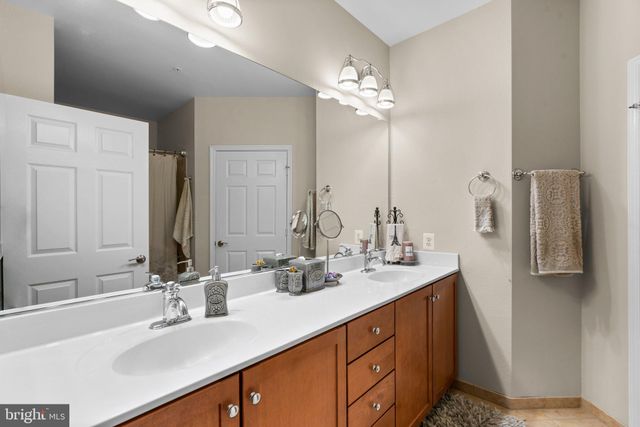 $536,000 | 11800 Old Georgetown Road, Unit 1417, Rockville, MD 20852