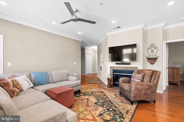 $536,000 | 11800 Old Georgetown Road, Unit 1417, Rockville, MD 20852