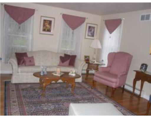 206 Cushman Road Rochester, MA 02770 - Photo 11 of 17