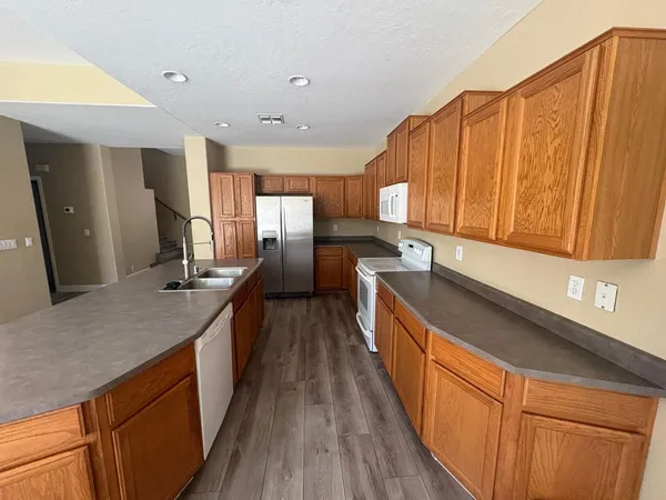 $3,500 | 2245 East Detroit Street, Chandler, AZ 85225