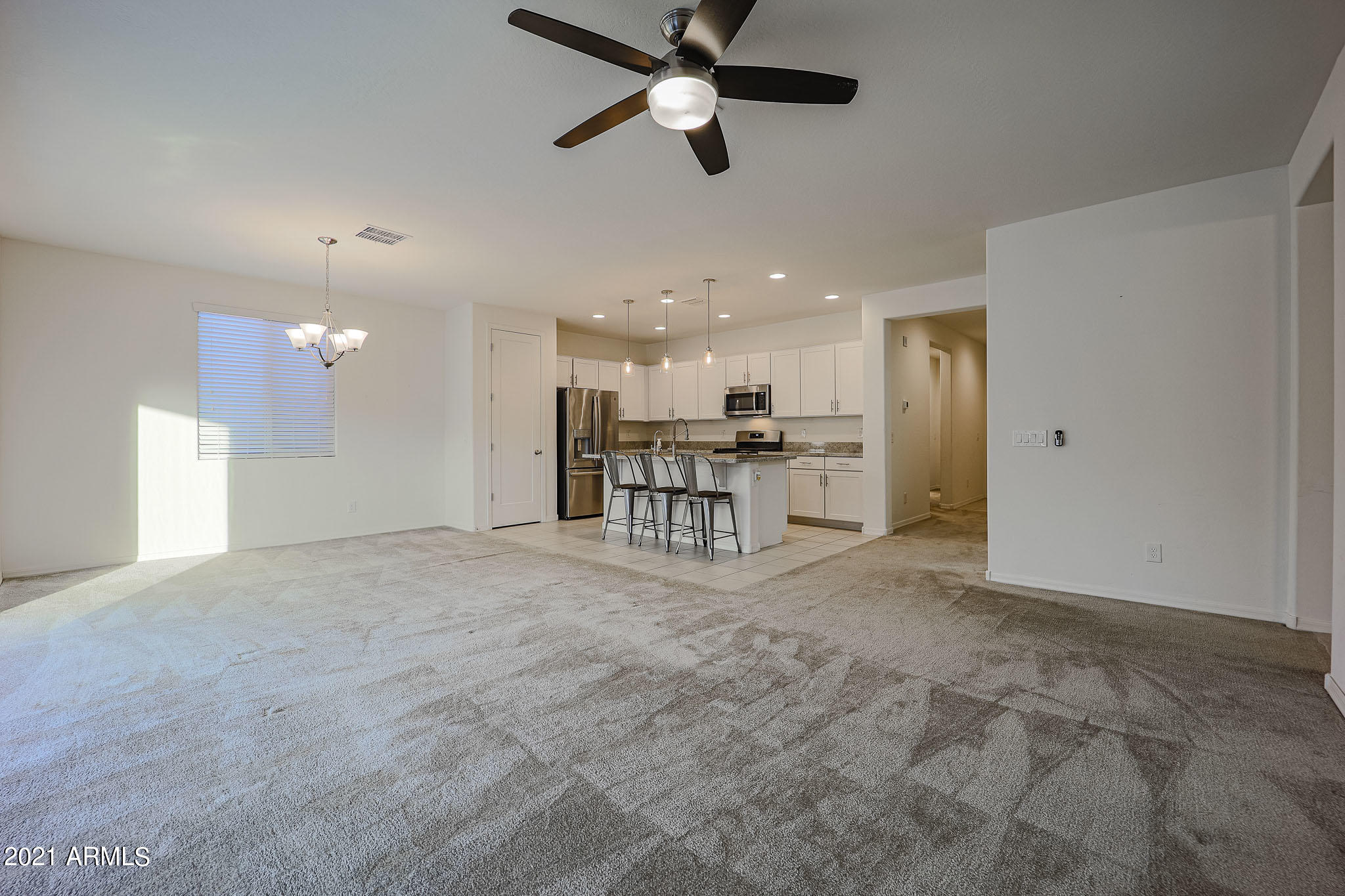 21050 West Almeria Road Buckeye, AZ 85396 - Photo 15 of 26 B (12)