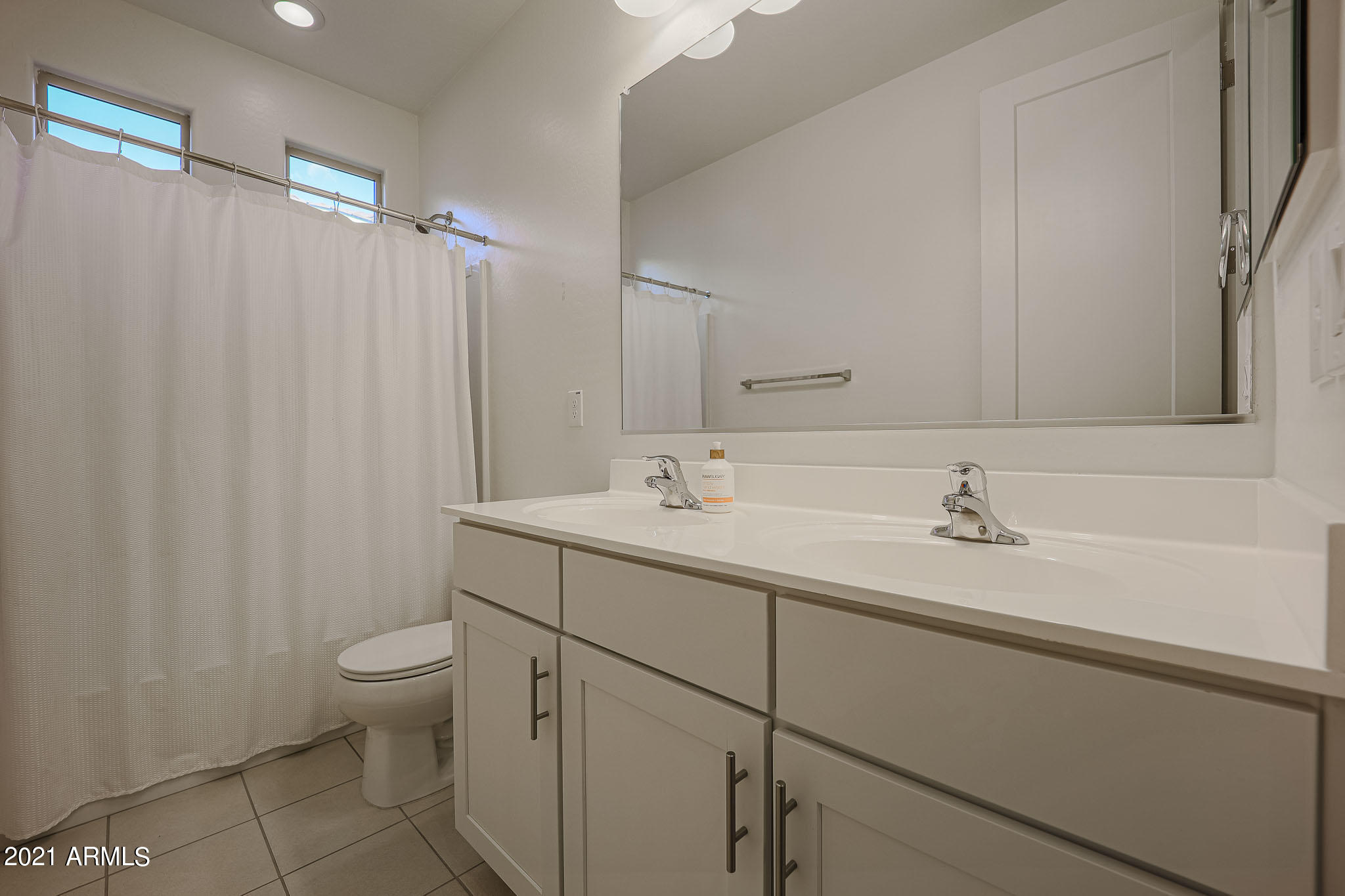 21050 West Almeria Road Buckeye, AZ 85396 - Photo 19 of 26 B (16)