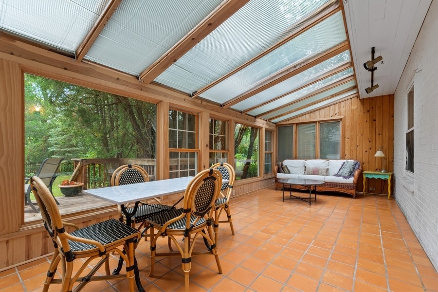 1806 Sunset Road Highland Park, IL 60035 - Photo 19 of 27 a view of a patio with a table and chairs