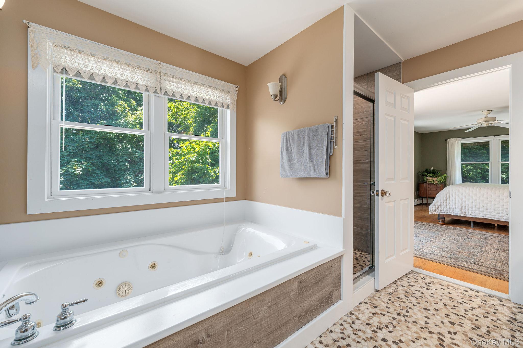 4408 Old North Road Southold, NY 11971 - Photo 24 of 36