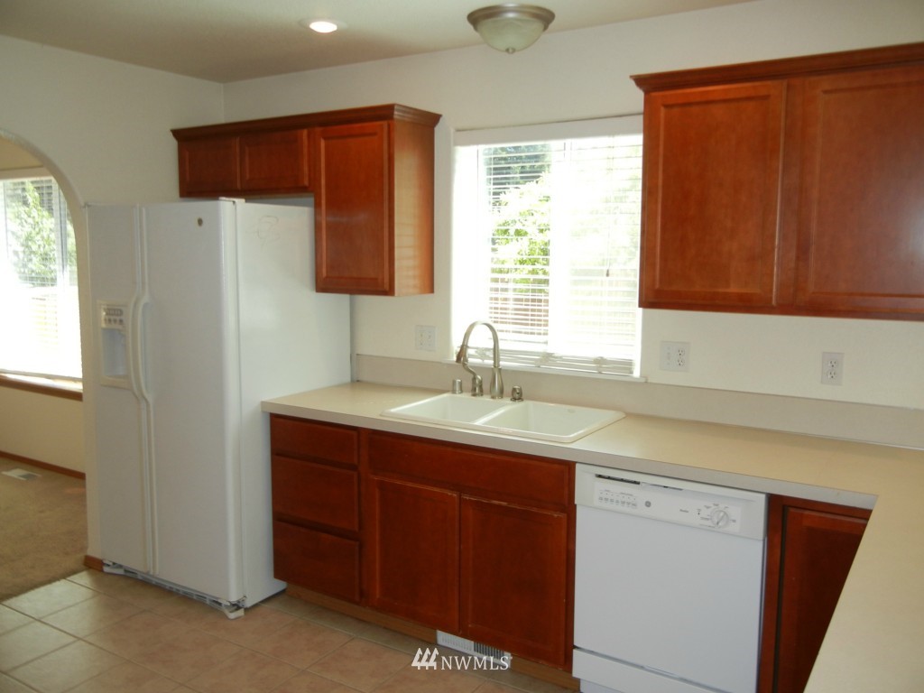 8320 49th Loop Southeast Olympia, WA 98513 - Photo 7 of 23 Gallery Image 7