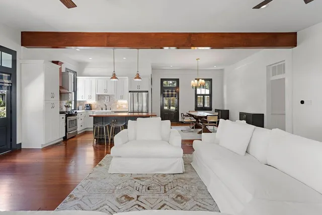 $998,000 | 204 West 15th Avenue, Covington, LA 70433