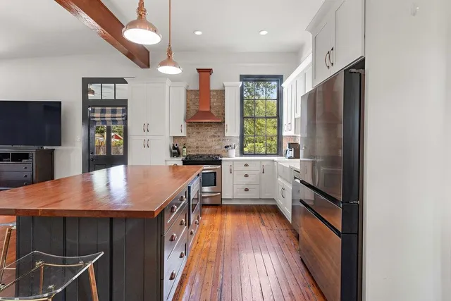 $998,000 | 204 West 15th Avenue, Covington, LA 70433