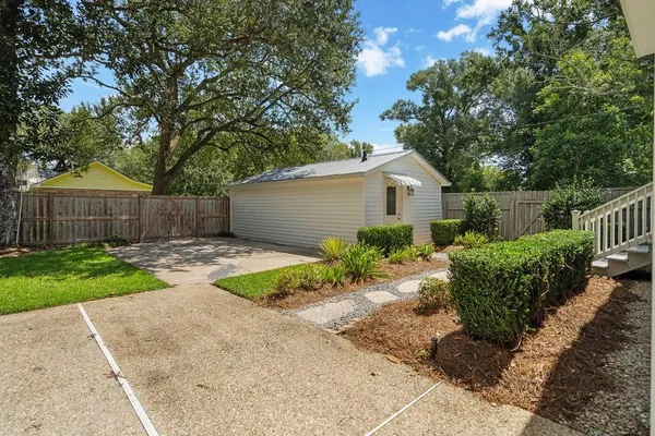 $998,000 | 204 West 15th Avenue, Covington, LA 70433