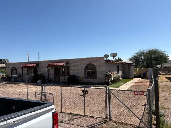 $527,000 | 445 East Hondo Avenue, Apache Junction, AZ 85119