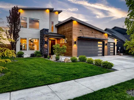 $1,295,000 | 761 South Short Road, Eagle, ID 83616