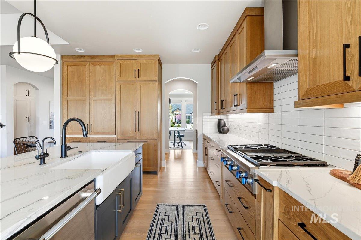 761 South Short Road Eagle, ID 83616 - Photo 15 of 46