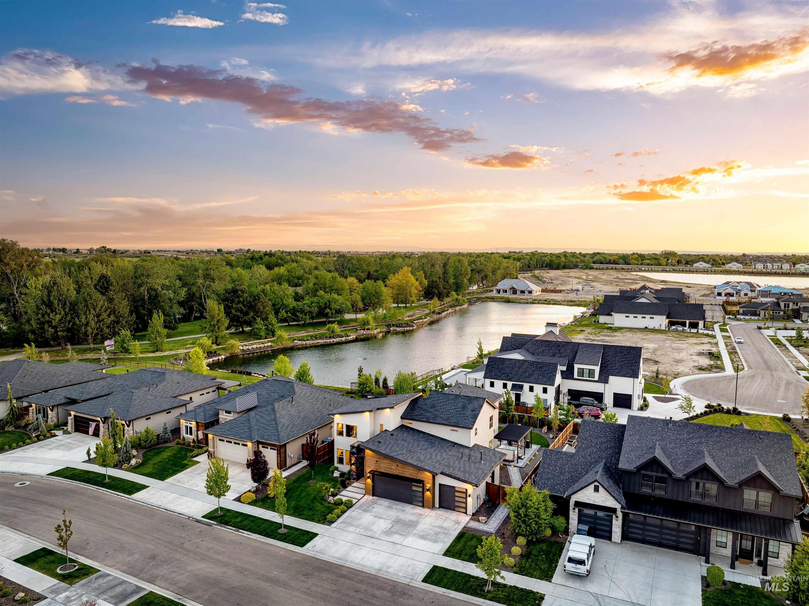 761 South Short Road Eagle, ID 83616 - Photo 3 of 46