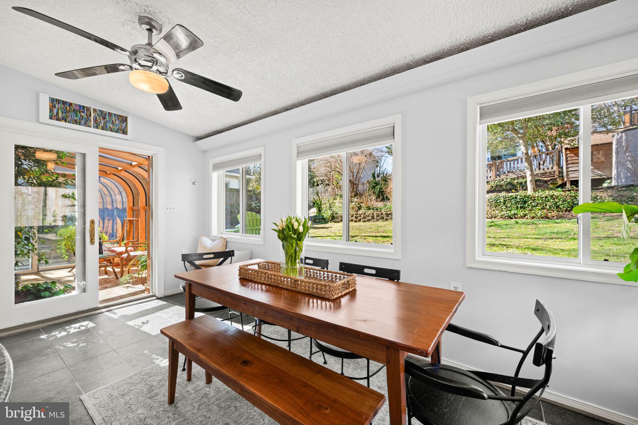 2904 Russell Road Alexandria, VA 22305 - Photo 15 of 52 a workspace with furniture and a window