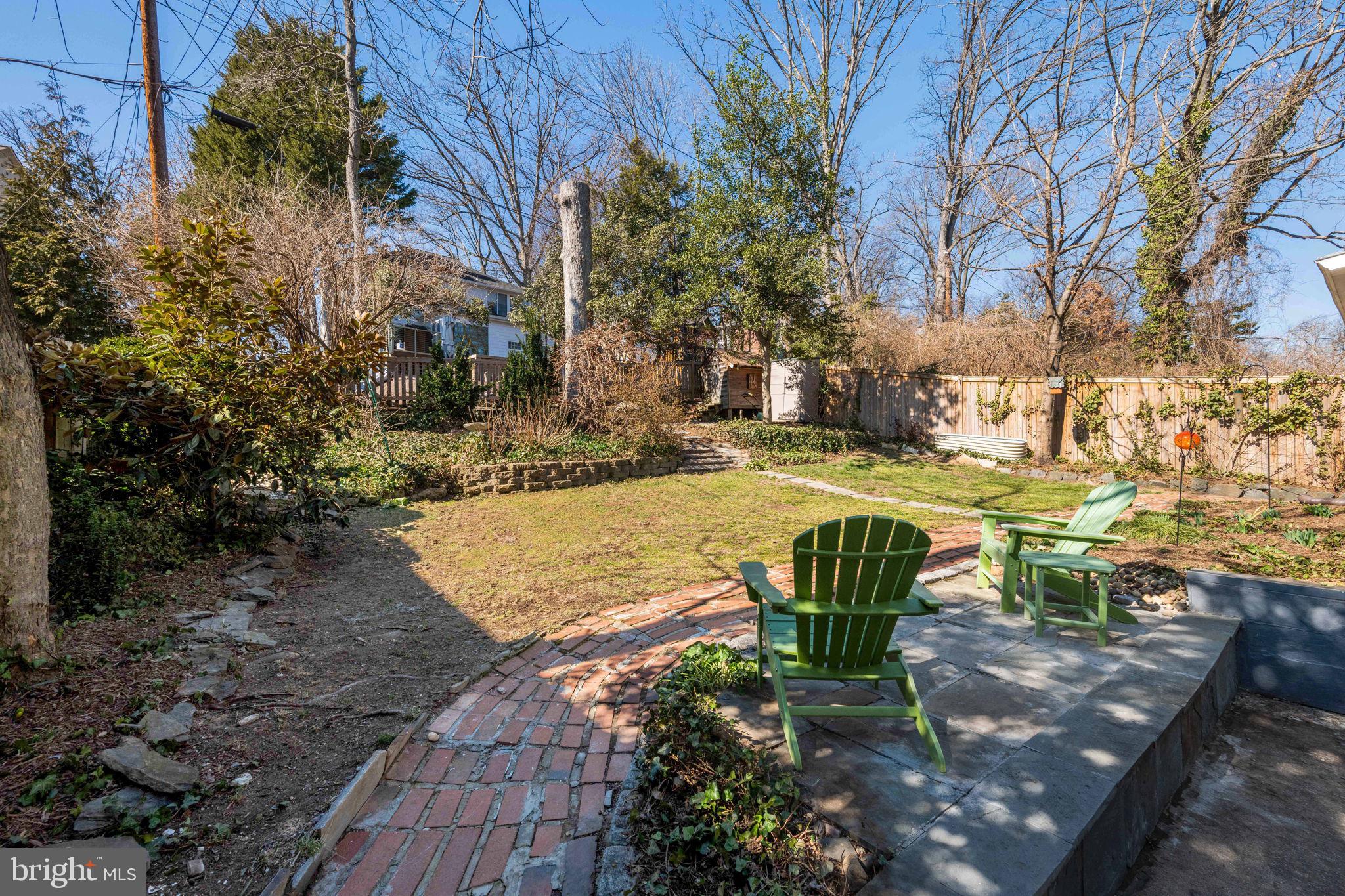 2904 Russell Road Alexandria, VA 22305 - Photo 38 of 52 a view of outdoor space yard and patio