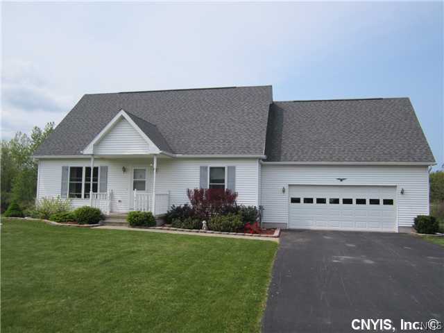 927 Co Rte 20 Oswego, NY 13126 - Photo 1 of 1 Exterior Front