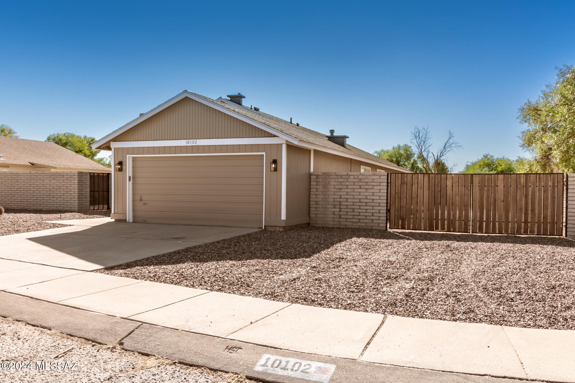 10102 East Stella Road Tucson, AZ 85730 - Photo 4 of 30 Gallery Image 4