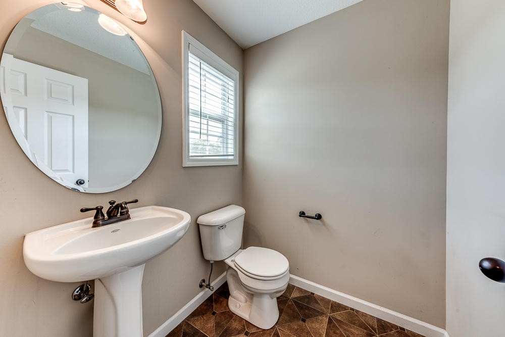 1822 Turning Point Road Powell, TN 37849 - Photo 10 of 26
