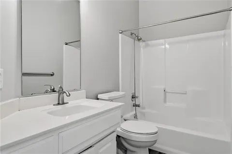 $420,000 | 16412 West 157th Terrace, Olathe, KS 66062