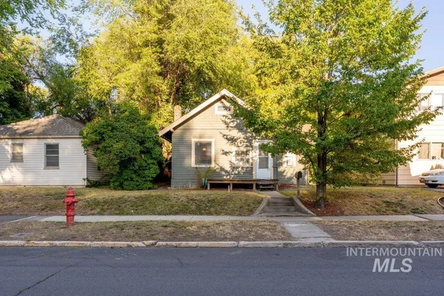 $325,000 | 112 South Asbury Street, Moscow, ID 83843