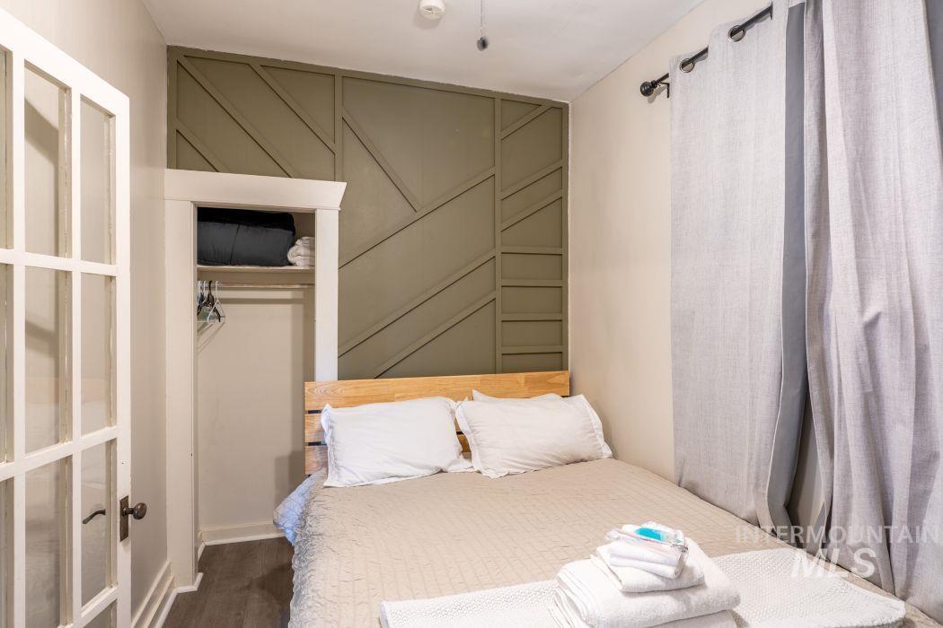 112 South Asbury Street Moscow, ID 83843 - Photo 7 of 26 Bedroom with wood finished floors