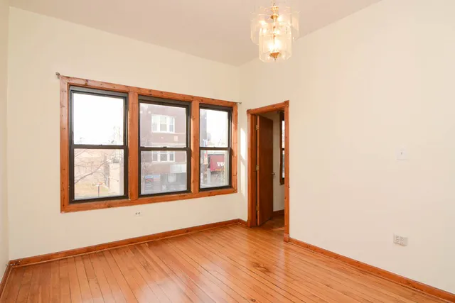 $2,600 | 2827 North Milwaukee Avenue, Unit 1, Chicago, IL 60618