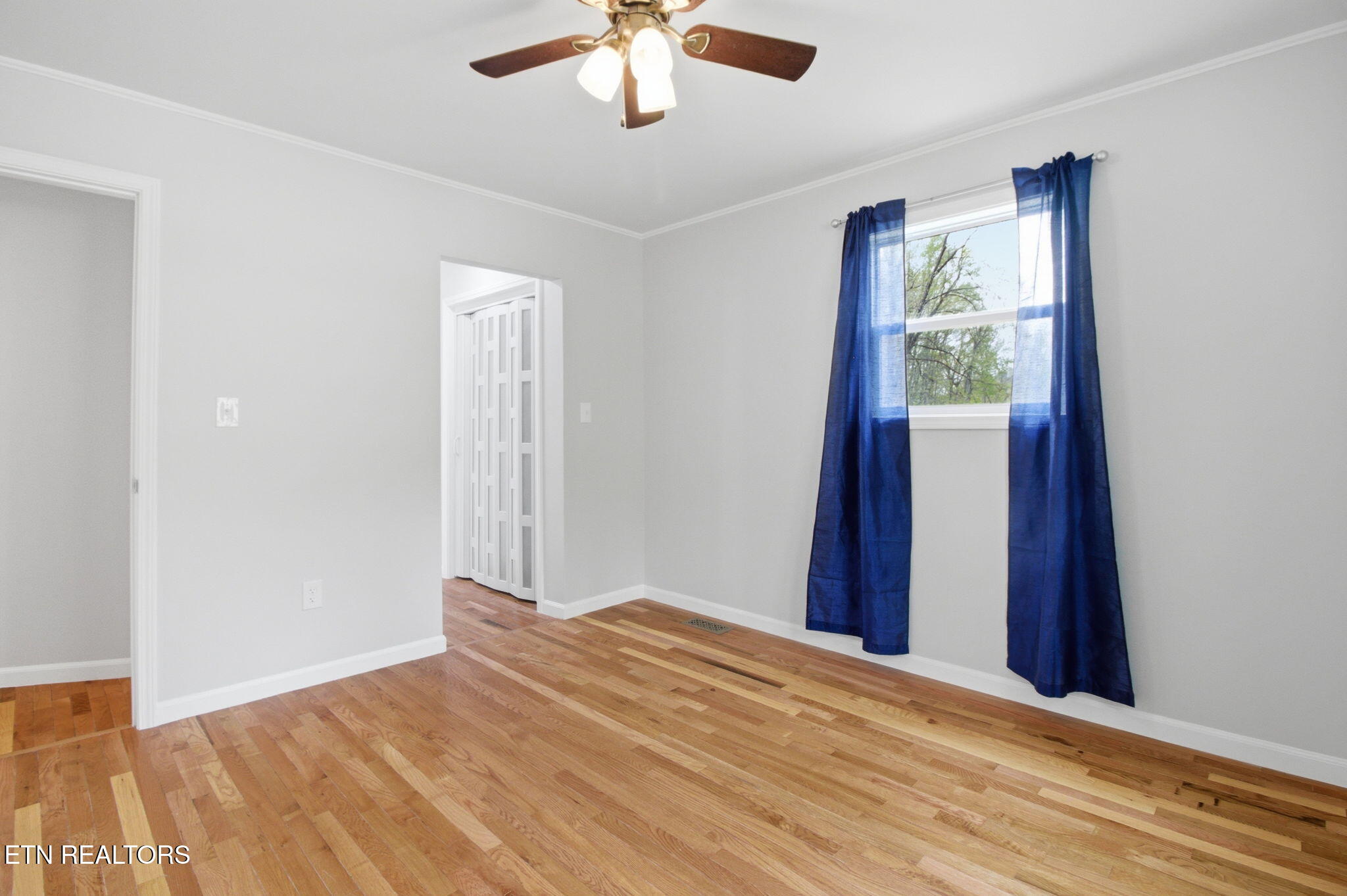 324 Sanita Village Road Bean Station, TN 37708 - Photo 10 of 30 19-web-or-mls-DZ3A1669