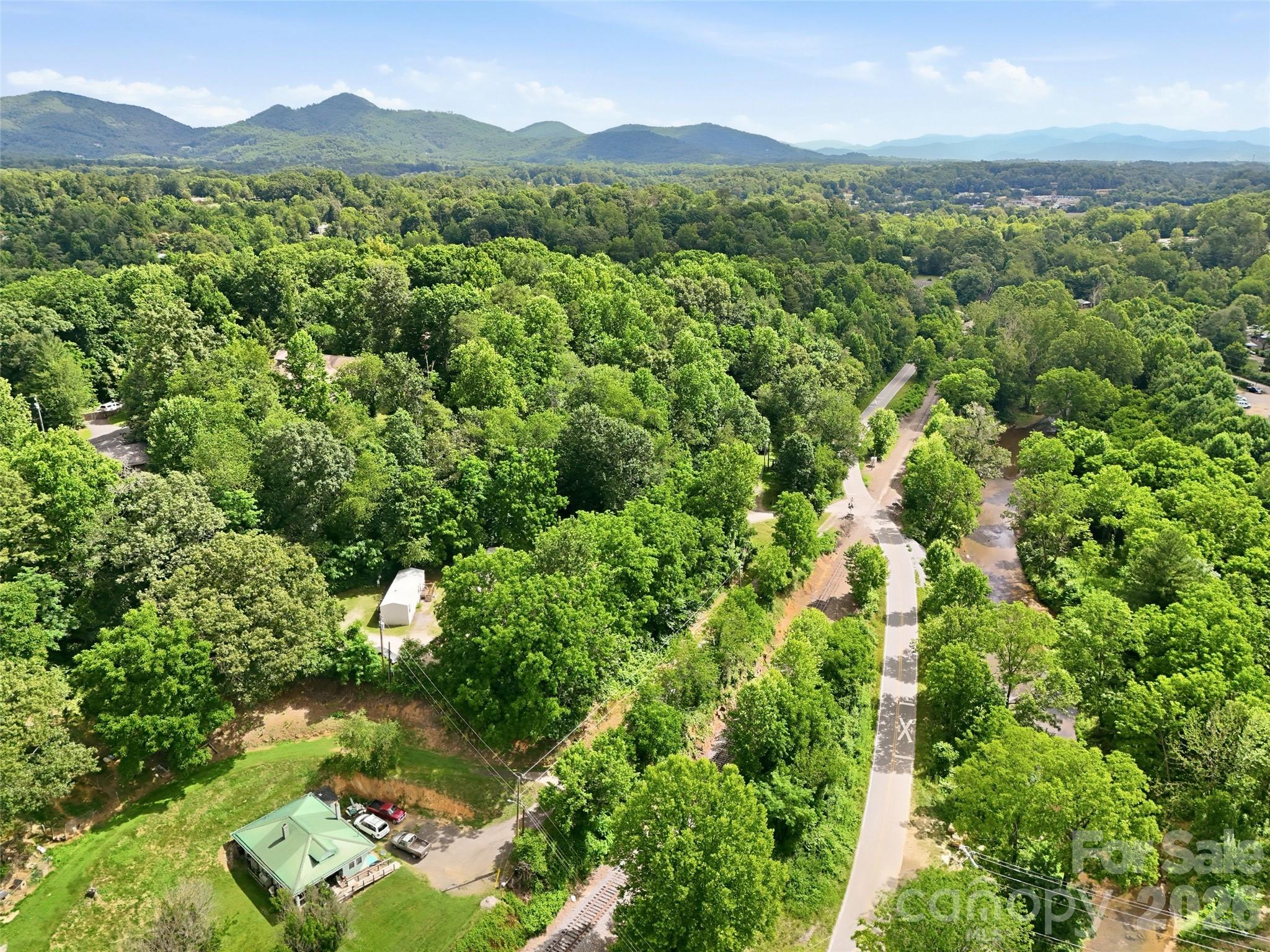126 Lindsey Road Candler, NC 28715 - Photo 10 of 13
