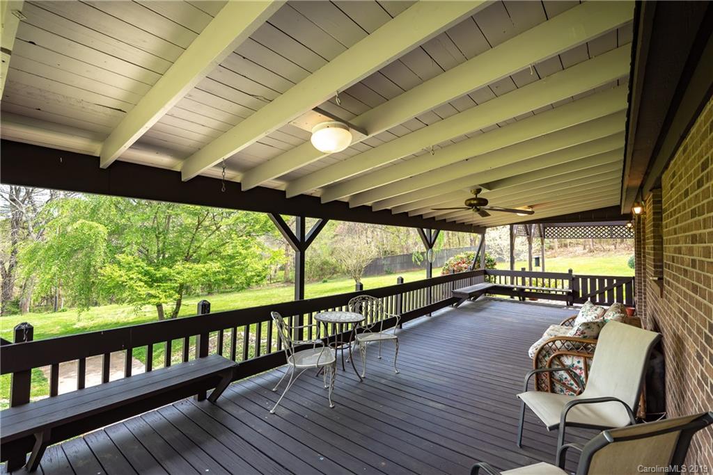 2927 High Peak Road Valdese, NC 28690 - Photo 11 of 48 Gallery Image 11