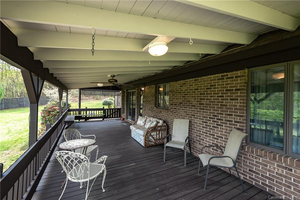 2927 High Peak Road Valdese, NC 28690 - Photo 12 of 48 Gallery Image 12
