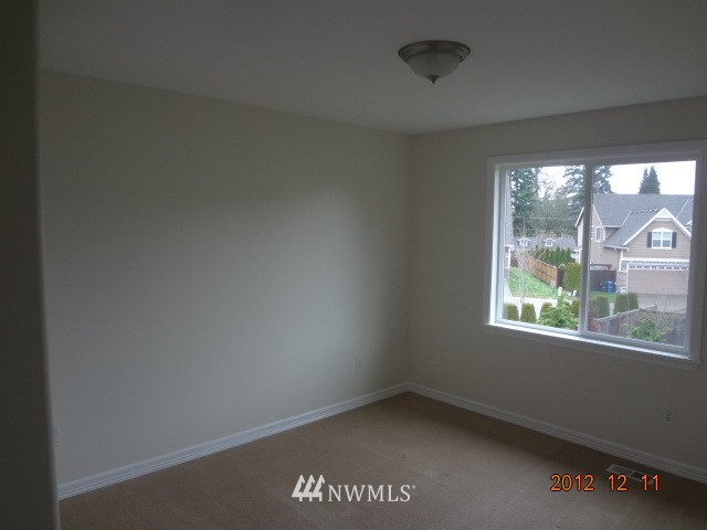 5408 Northeast 13th Street Renton, WA 98059 - Photo 12 of 15