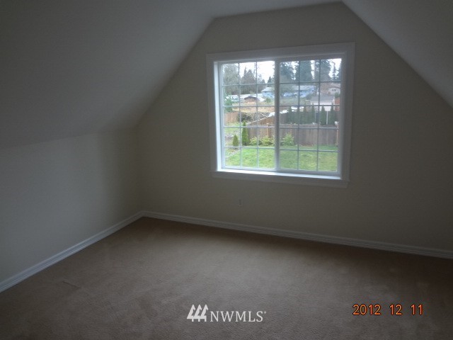 5408 Northeast 13th Street Renton, WA 98059 - Photo 14 of 15