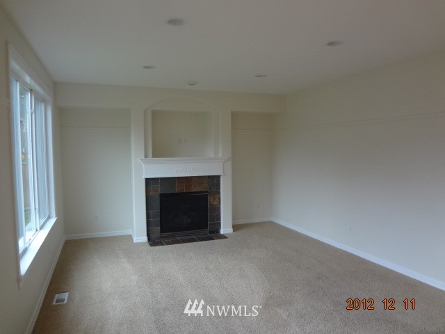 5408 Northeast 13th Street Renton, WA 98059 - Photo 5 of 15