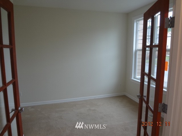 5408 Northeast 13th Street Renton, WA 98059 - Photo 6 of 15