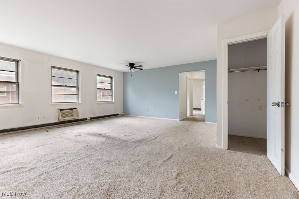 13785 Cedar Road Cleveland, OH 44118 - Photo 3 of 21