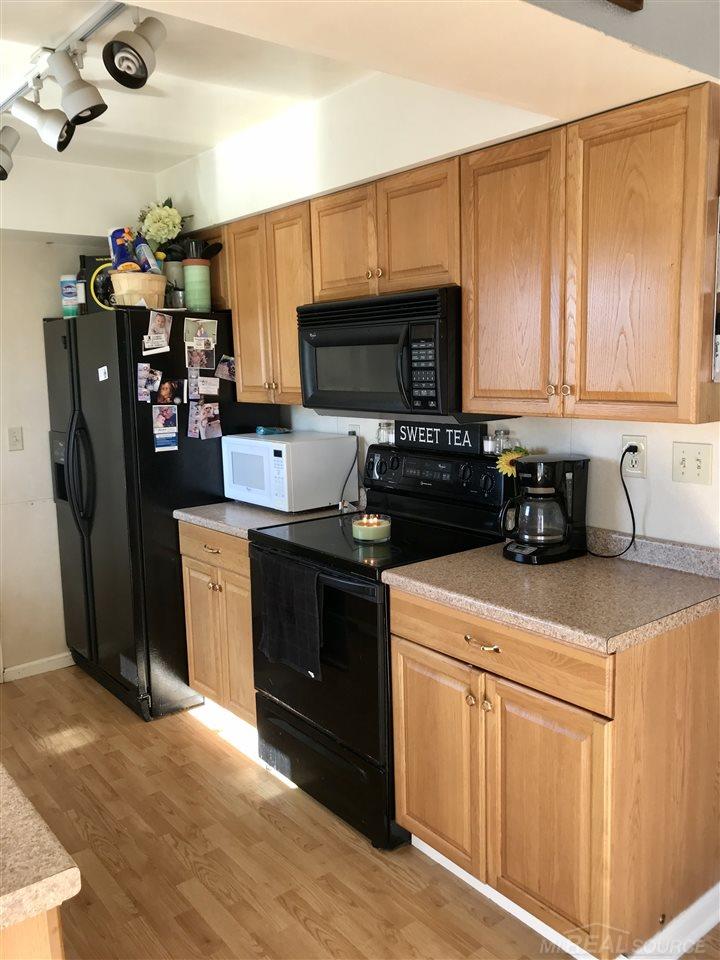 2235 Miller Road Metamora, MI 48455 - Photo 8 of 28