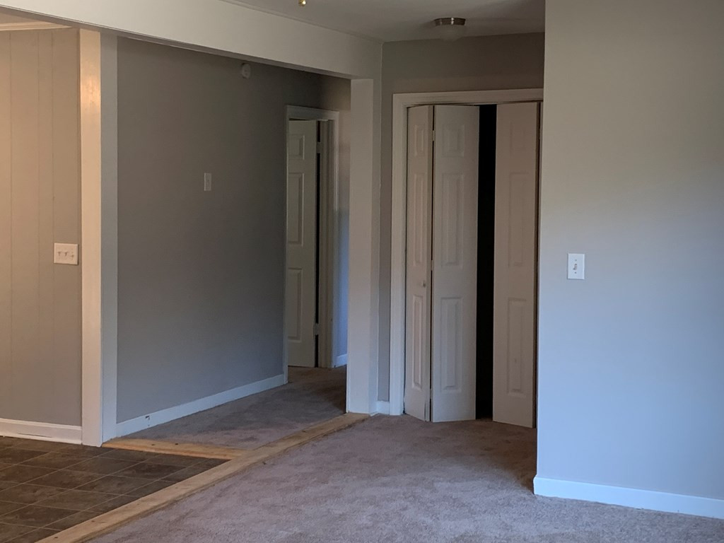 2390 Brookgreen Road Sumter, SC 29154 - Photo 8 of 29