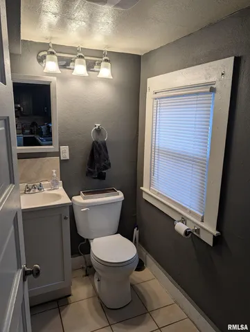 $95,000 | 608 West Calhoun Street, Macomb, IL 61455