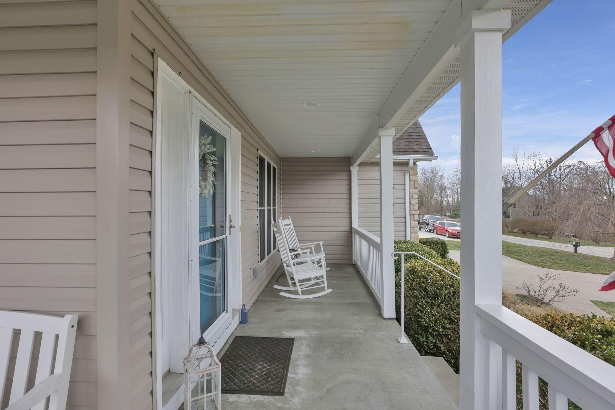 311 Hillgail Road Southwest Pataskala, OH 43062 - Photo 8 of 72 7-web-or-mls-0D3A7184