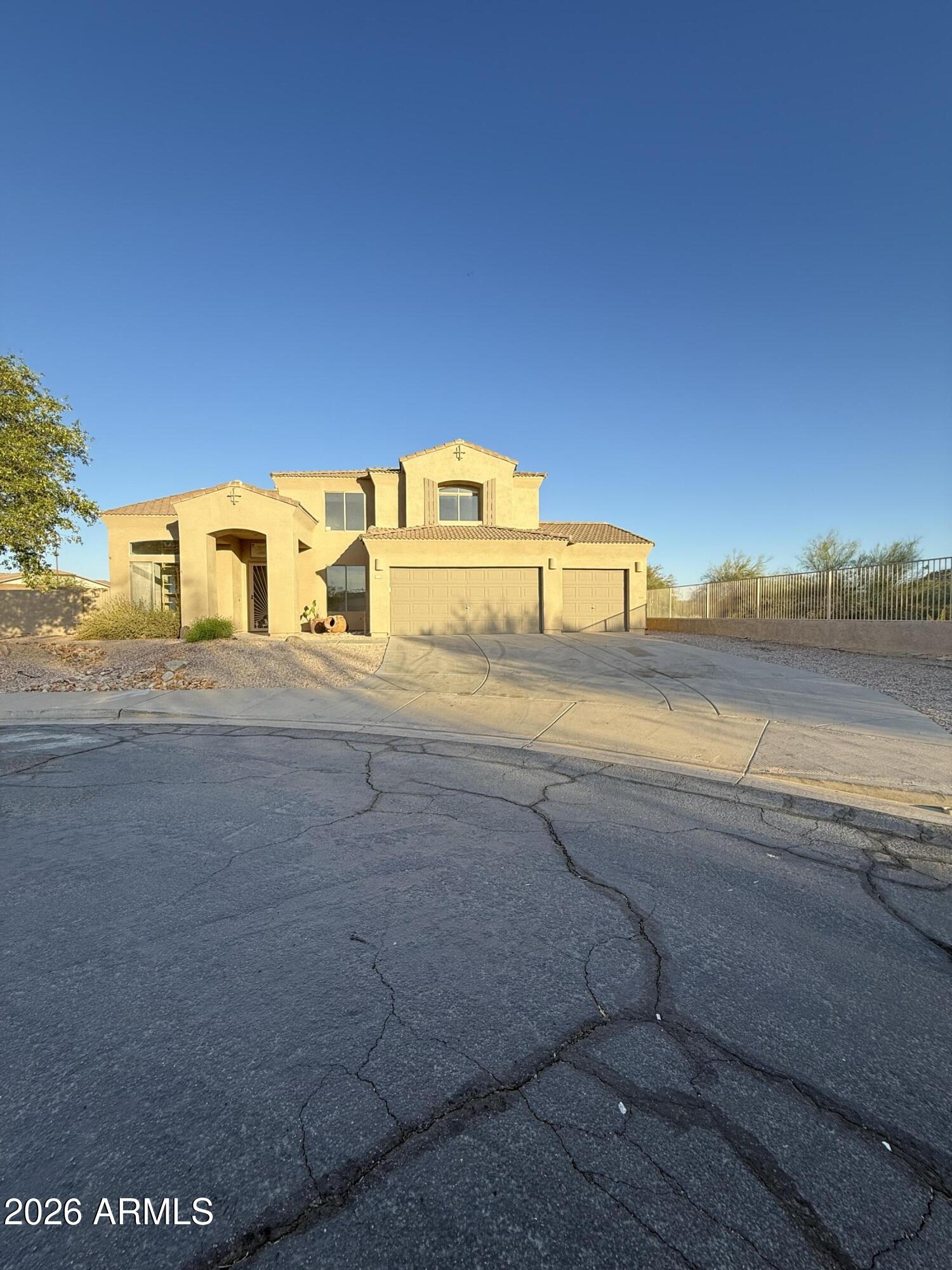 17755 West Copper Ridge Drive Goodyear, AZ 85338 - Photo 5 of 6