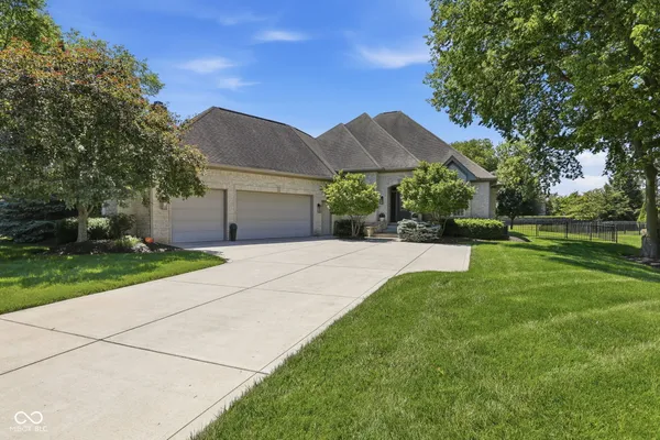 $899,900 | 6629 Braemar Avenue South, Noblesville, IN 46062