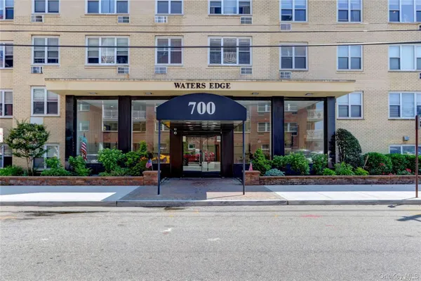$515,000 | 700 Shore Road, Unit 4K, Long Beach, NY 11561