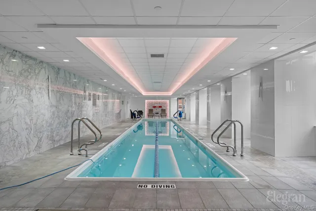 $925,000 | 11201 Queens Boulevard, Unit 16F | Forest Hills