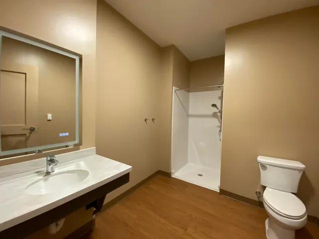 $2,221 | 83 Hanover Street, Unit 203, Manchester, NH 03101