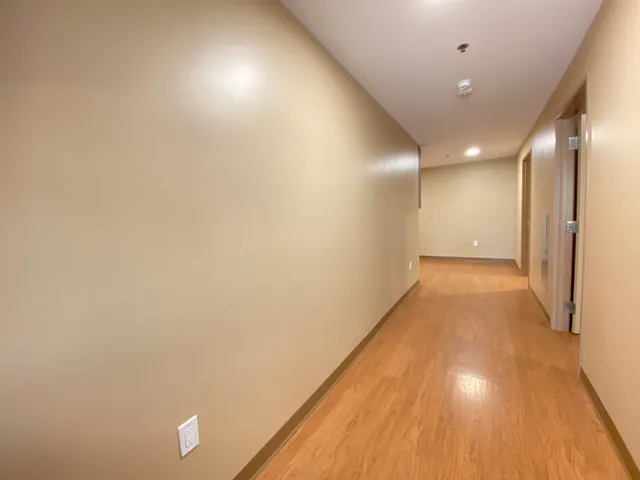 $2,221 | 83 Hanover Street, Unit 203, Manchester, NH 03101