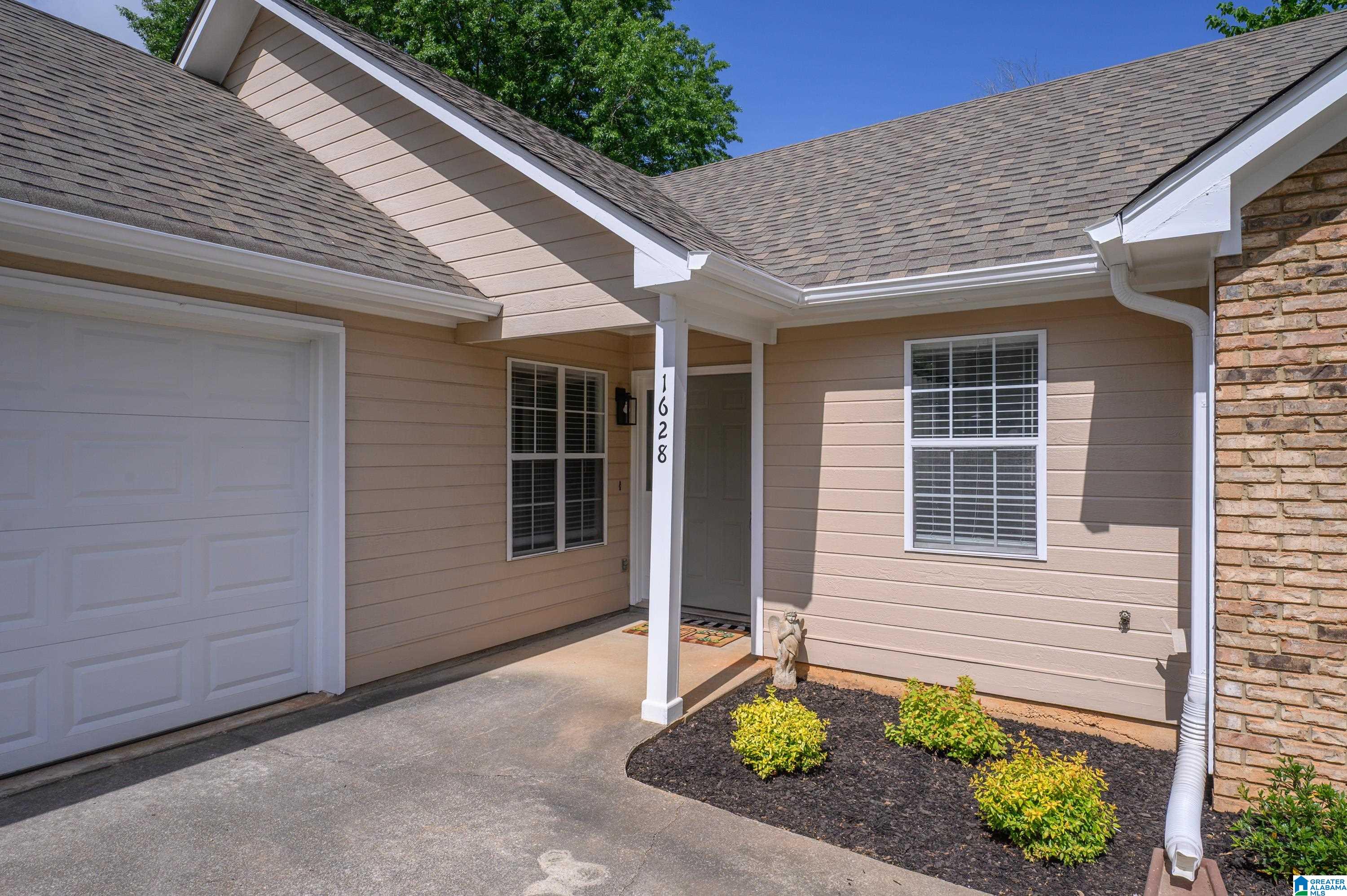 1628 Eastern Valley Road Bessemer, AL 35022 - Photo 37 of 42 Gallery Image 37