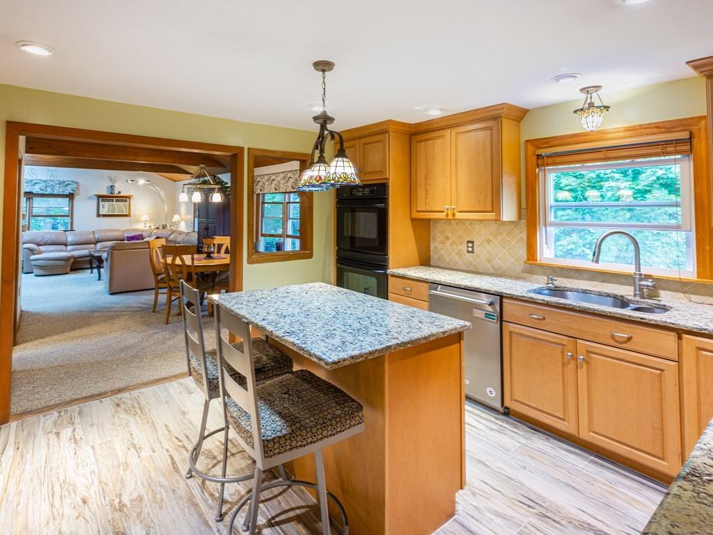 5 Birch Road Easton, MA 02375 - Photo 6 of 31 Gallery Image 6