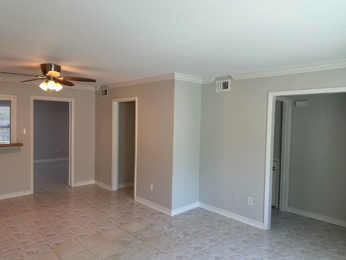9202 Campbell Road Houston, TX 77080 - Photo 8 of 17